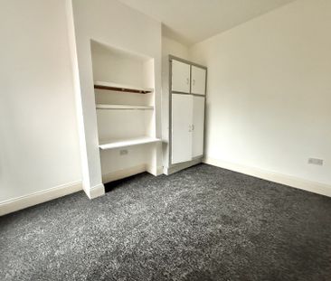 Kingsway, Stoke, Coventry - - Photo 2