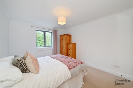 Compass Poiint, E14 8HL, London - Photo 3