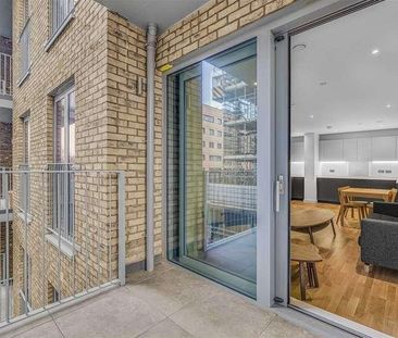 York Road, Battersea, SW11 - Photo 2