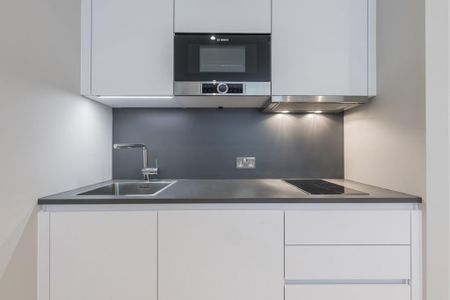 Studio to rent - Photo 3