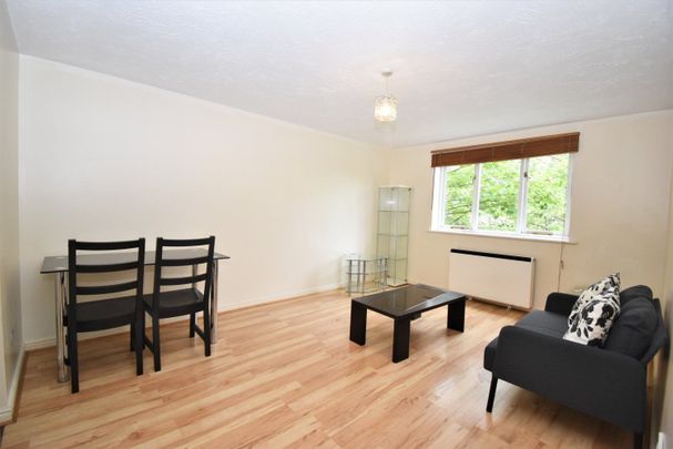 Cumberland Place, Catford, SE6 - Photo 1