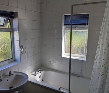 5 bedroom semi-detached house to rent - Photo 5