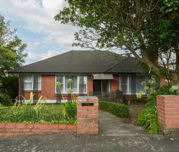 Perfect Location on Pembroke - Photo 4