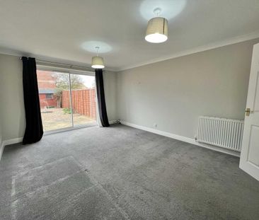 2 bedroom terraced house to rent - Photo 6