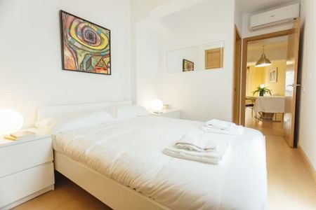 Calle José Gestoso, Sevilla, Andalusia 41003 - Photo 4