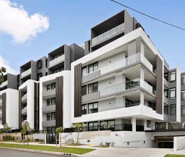 Sunny new pad near golf course and beach - Photo 6