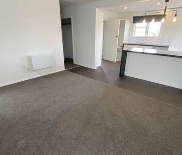 THREE BEDROOMS - FOXTON - Photo 4