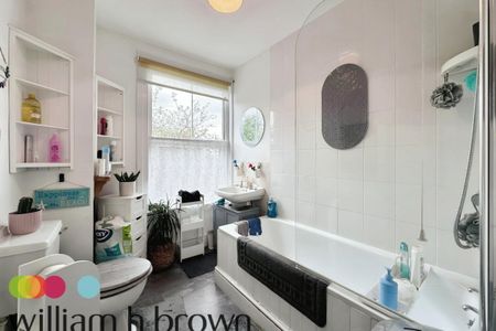 Marlborough Road, CHELMSFORD - Photo 2