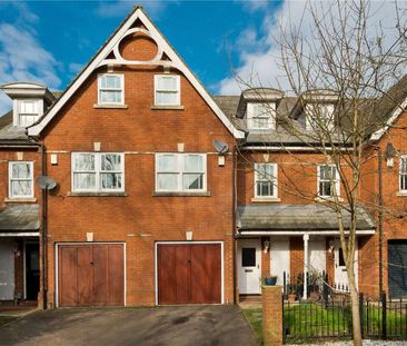 A family home in the popular St Lukes development, within a mile of... - Photo 1