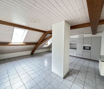 The charm of the attic – 3 months of net rent offered - Photo 5