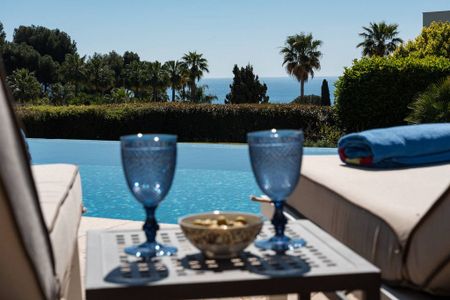 6 bedroom luxury Villa for rent in La Carolina, Spain - Photo 4