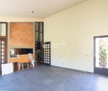 Casa com 4 quartos e 208m² para alugar em Cascata, Porto Alegre. - Photo 1