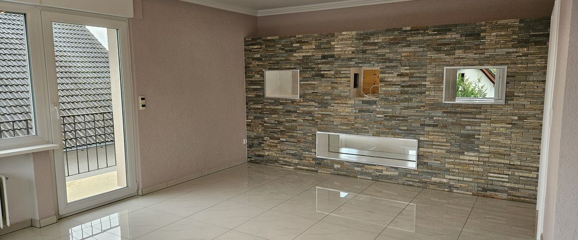 Stieldorferhohn: Top-modernisierte Etagenwohnung mit gehobener Ausstattung - Foto 1