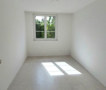 Charmante 4.5-Zimmer-Maisonette-Wohnung in Niederglatt ZH – sofort ... - Photo 2