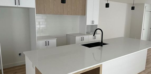 Logements 5-1/2 - Photo 2