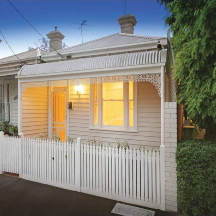 South Melbourne - Photo 1