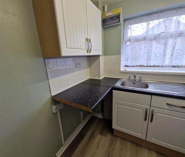 1 bedroom end of terrace house to rent - Photo 3