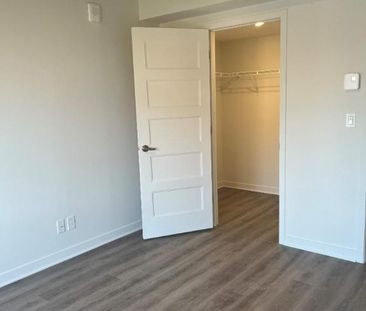 2 CH - 1 SDB - Terrebonne - $2,000 /mo - Photo 4