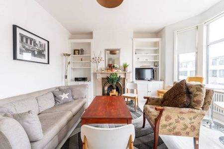 3 Bed Flat, Leghorn Road, NW10 - Photo 3