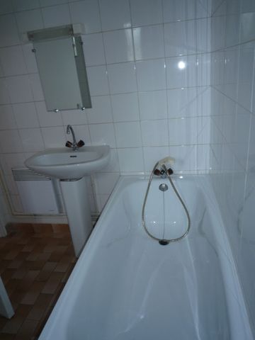 Location Appartement 1 pièce 15m² - Photo 5