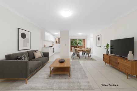 Modern Two-Bedroom Apartment - Photo 5