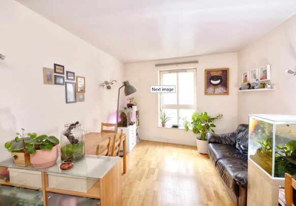 1 Bed Flat, Coke Street, E1 - Photo 1