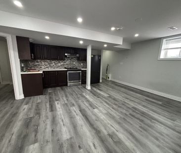 For Lease - 43 Averill Road Unit# 2, Brampton, Ontario - Photo 4