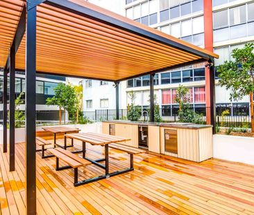 Studio Apartment in Fantastic Location! - Photo 6