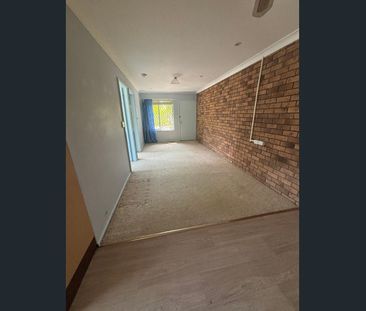 1/4 Johnson Close, Raymond Terrace, NSW 2324 - Photo 2