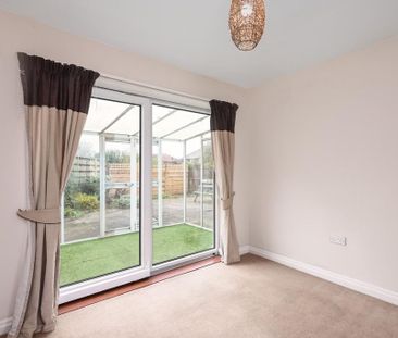 3 bedroom bungalow to rent - Photo 2