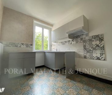 LOCATION T3 - SAINT JEAN LE VIEUX - Photo 1
