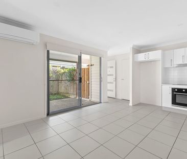 Low-maintenance 2-bedroom home in convenient Burpengary location - Photo 4