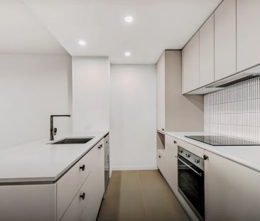 2 bed 2 bath - Photo 6