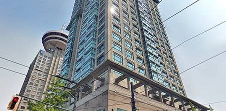 One (1) Bedroom + Solarium @ Harbour Centre - Photo 2