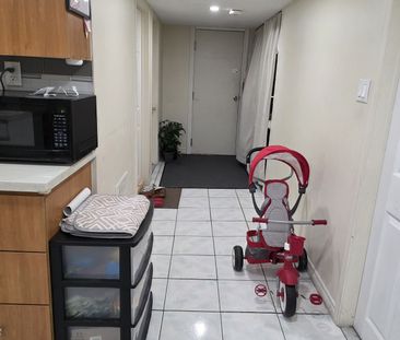 For Lease - 132 Mountainberry Road Unit# Bsmt, Brampton, Ontario - Photo 2