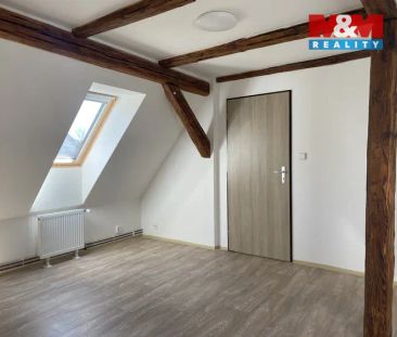 Pronájem bytu 2+kk v České Lípě, ul. Moskevská - Photo 6