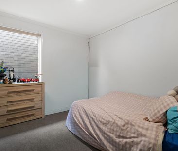 Modern & Stylish Ramarama Living - Photo 5