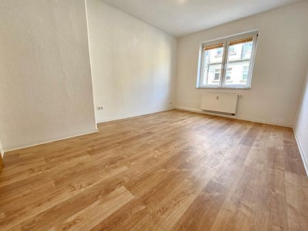 Schöne renovierte 3-Zimmer Wohnung mit Balkon - Foto 5