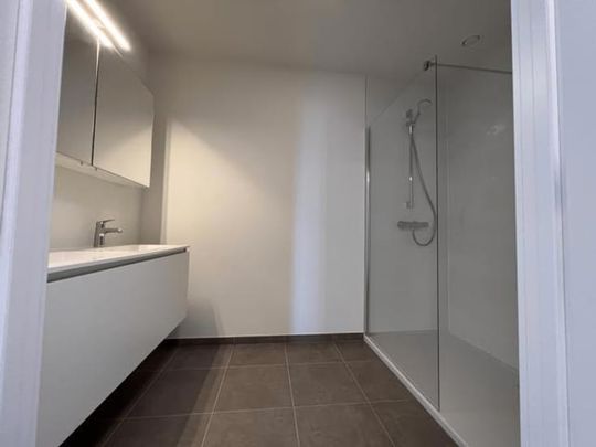 Appartement te huur - Photo 1