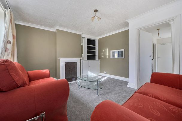 Staverton Road, Reading, RG2 7JX - Photo 1