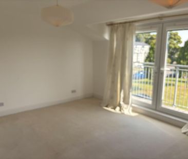 4 bedroom townhouse to rent - Photo 6