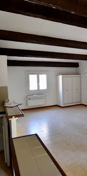 Appartement Orange 1 pièce(s) 35 m2, - Photo 1