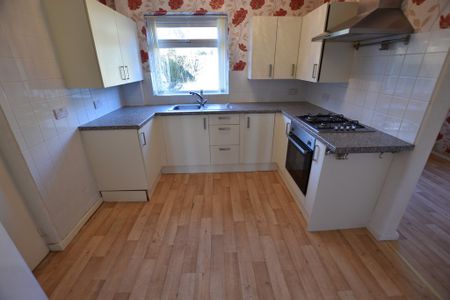 Ainsworth Avenue Horwich Bolton Lancashire - Photo 4