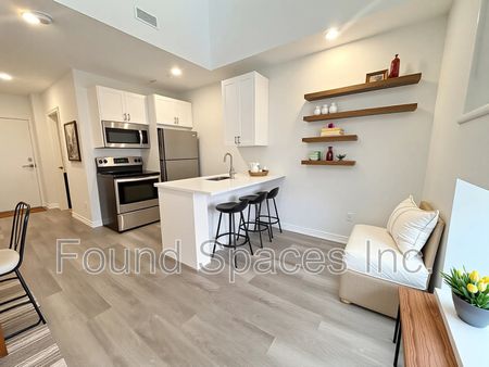 $1,699 / 1 br / 2 ba / 16 West Ave S, Unit 104 - Photo 3