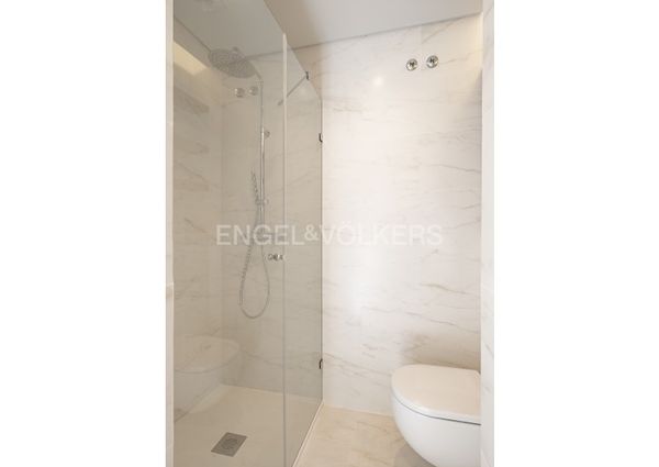 Apartamento T4 em Lisboa