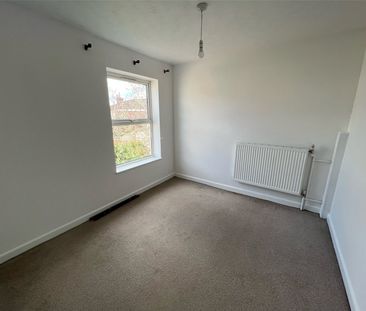 2 bedroom house to rent - Photo 2