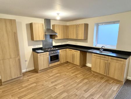 2 bedroom apartment to rent - Photo 4