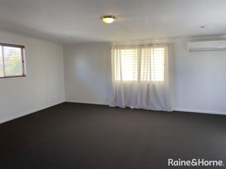 Fantastic family home with Sheds - Photo 5