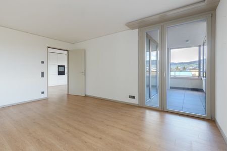 Neue 3 ½ Zimmer Wohnung an zentraler Lage - Photo 2
