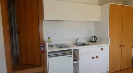 Sunny Studio Flat - Photo 2